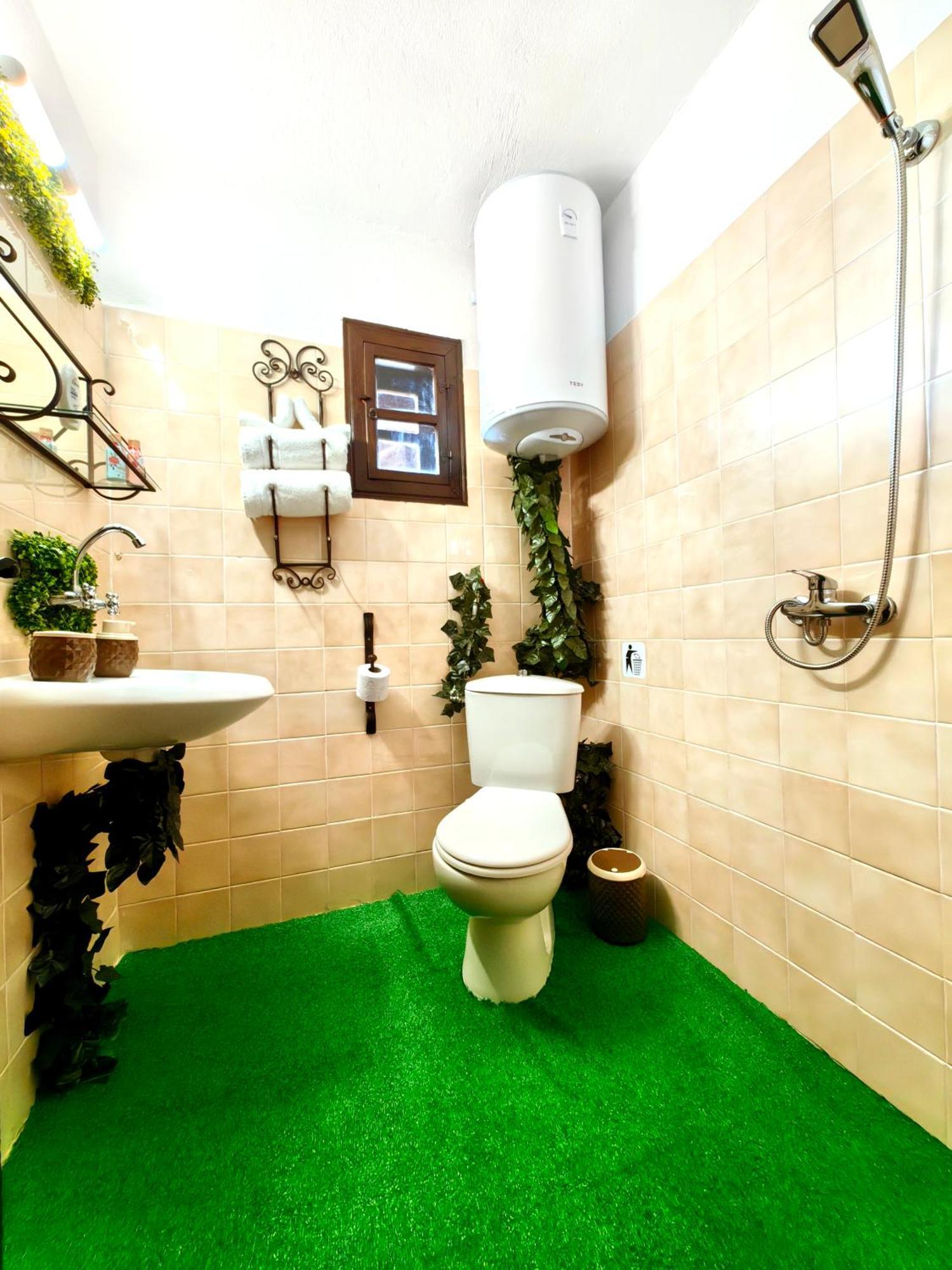 Complex Arbanashki Style-Panoramic View With Summer And Winter Terrace, Jacuzzi, Sauna, Children'S And Adult Area With Cinema Summer Arbanasi Exterior photo